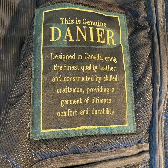 DANIER Men’s Black Leather Jacket. Size L. Like New! Mint. removable Liner - Picture 6 of 10